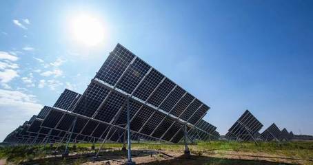 山西芮城再树标杆 隆基150MW光伏竞价上网示范项目正式开工，技术研发引领绿色转型